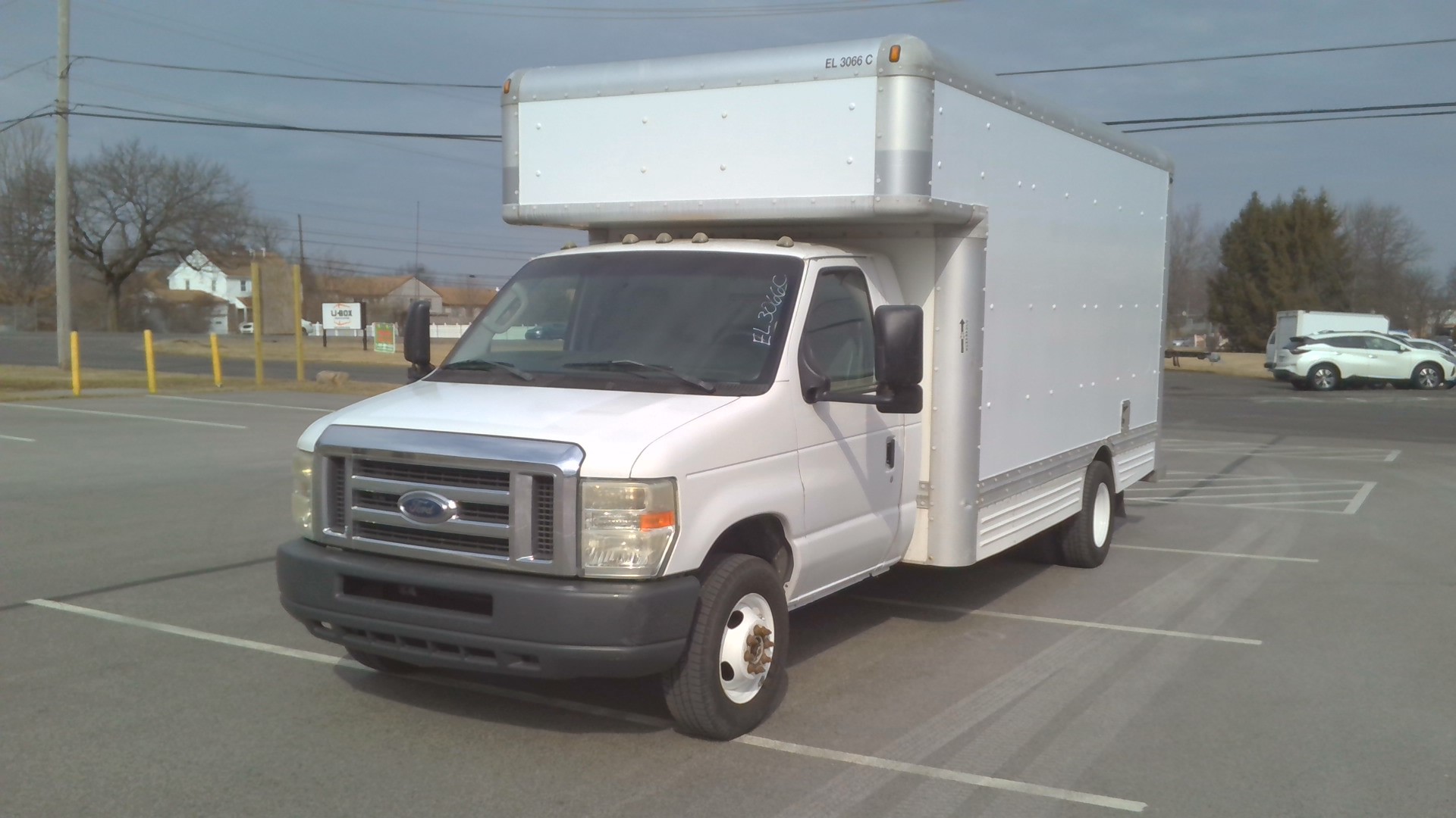 Used 2009 17 ' Box Truck for sale