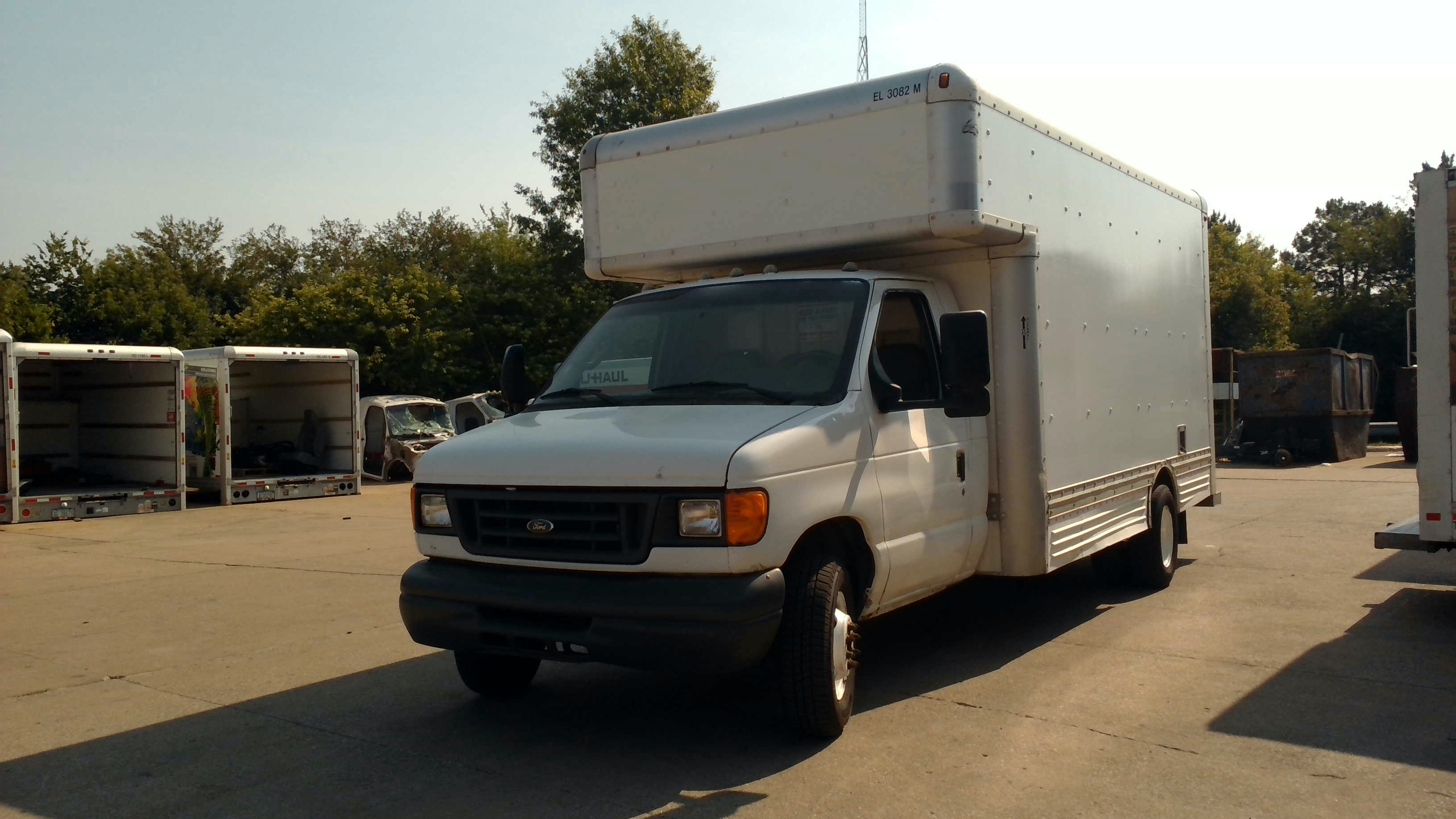 Used 2007 17 ' Box Truck for sale