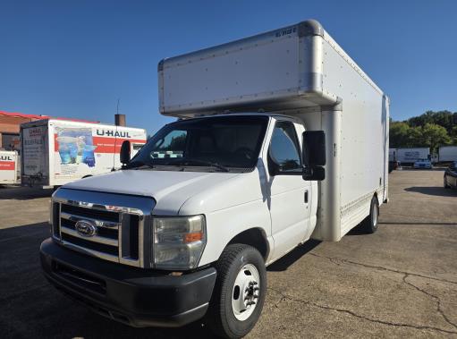 Used 2009 17 ' Box Truck for sale