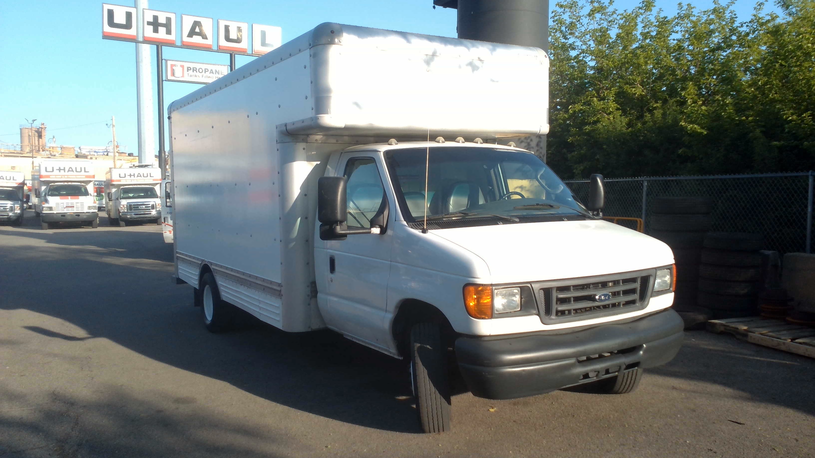 2007 17' Box Truck for Sale in Joliet, IL 60432 UHaul