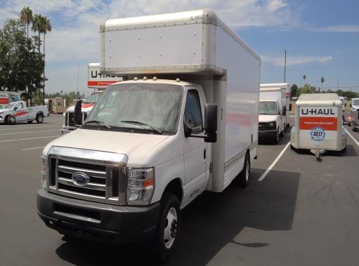 Used 2009 17 ' Box Truck for sale
