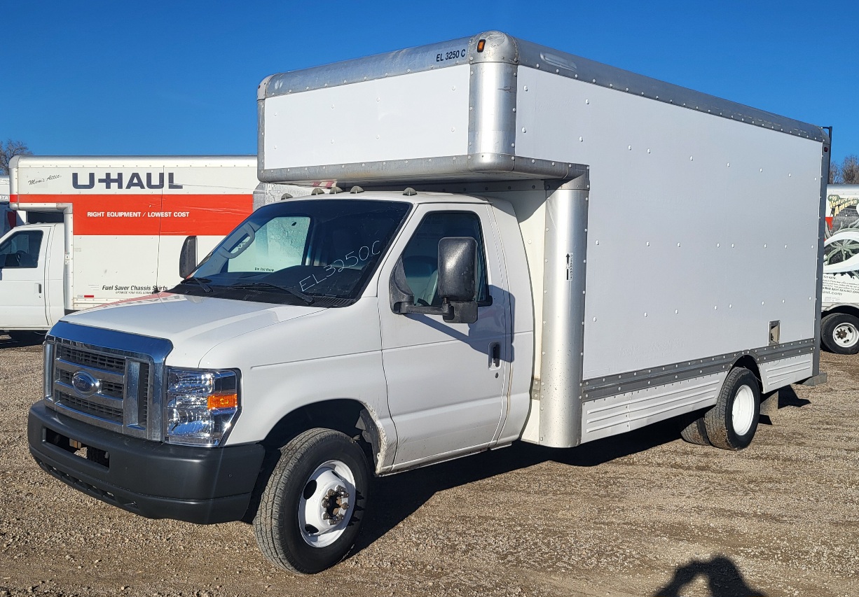 2009 17' Box Truck for Sale in Denver, CO 80219 UHaul Truck Sales