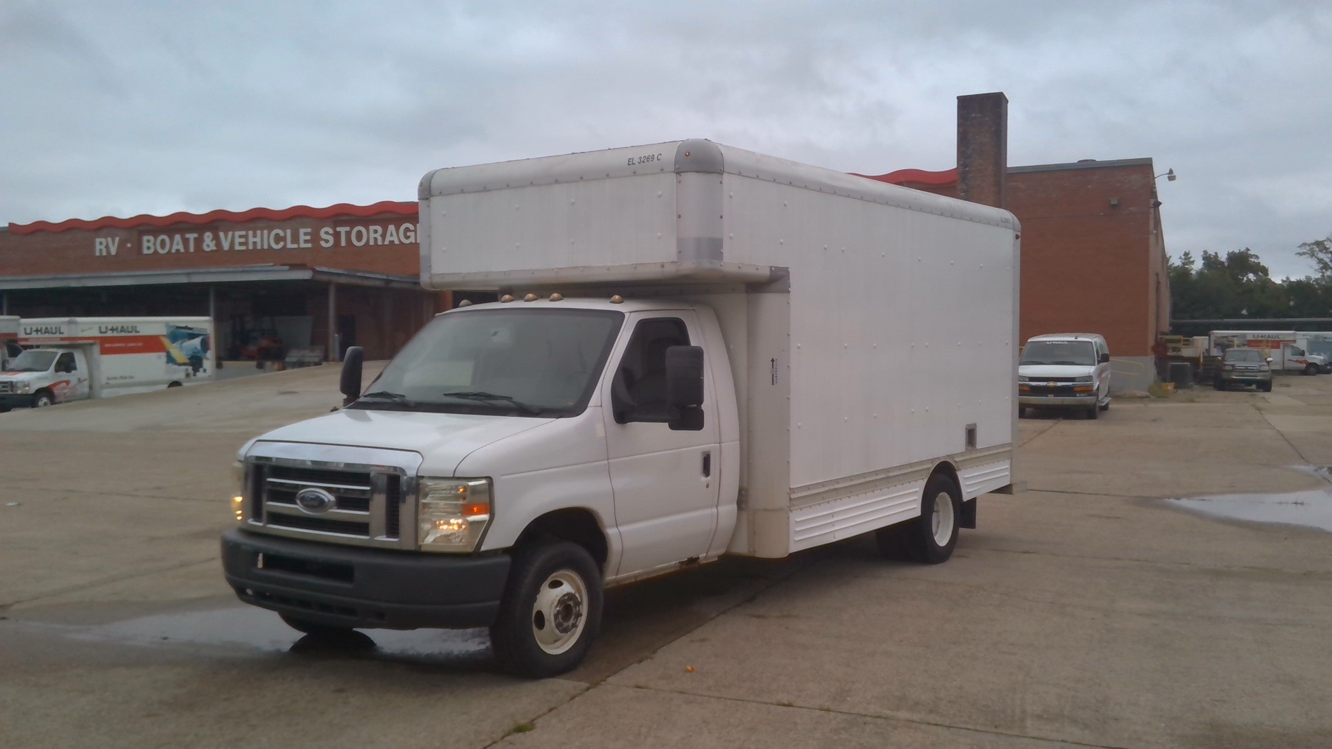 Used 2009 17 ' Box Truck for sale
