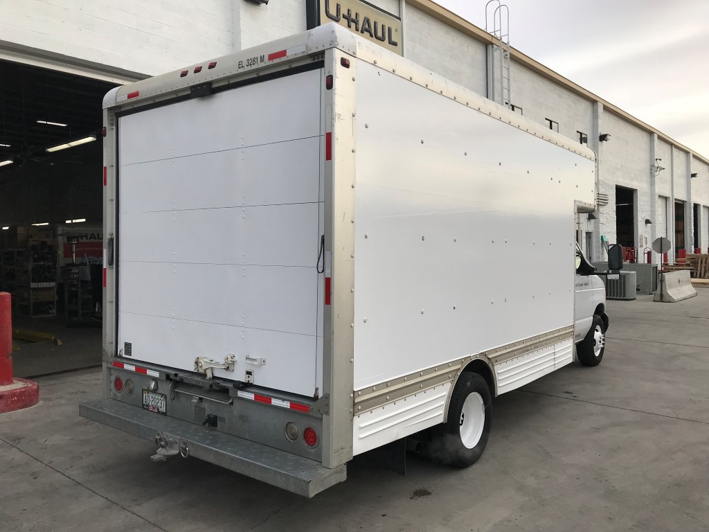 2007 17' Box Truck for Sale in North Las Vegas, NV 89030 UHaul