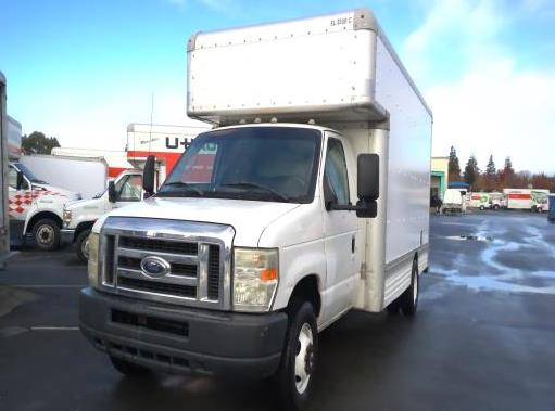 Used 2009 17 ' Box Truck for sale