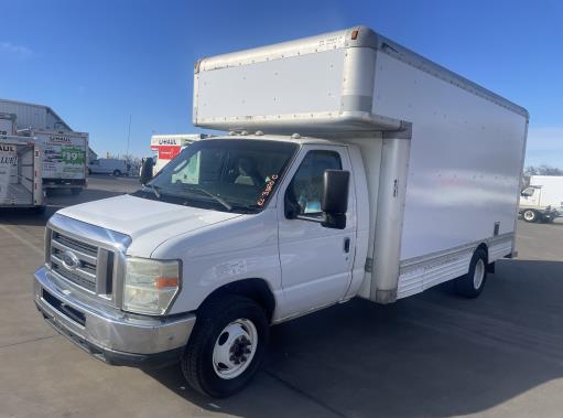 Used 2009 17 ' Box Truck for sale
