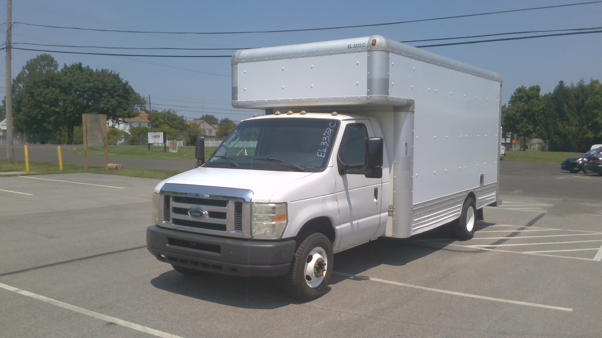 Used 2009 17 ' Box Truck for sale