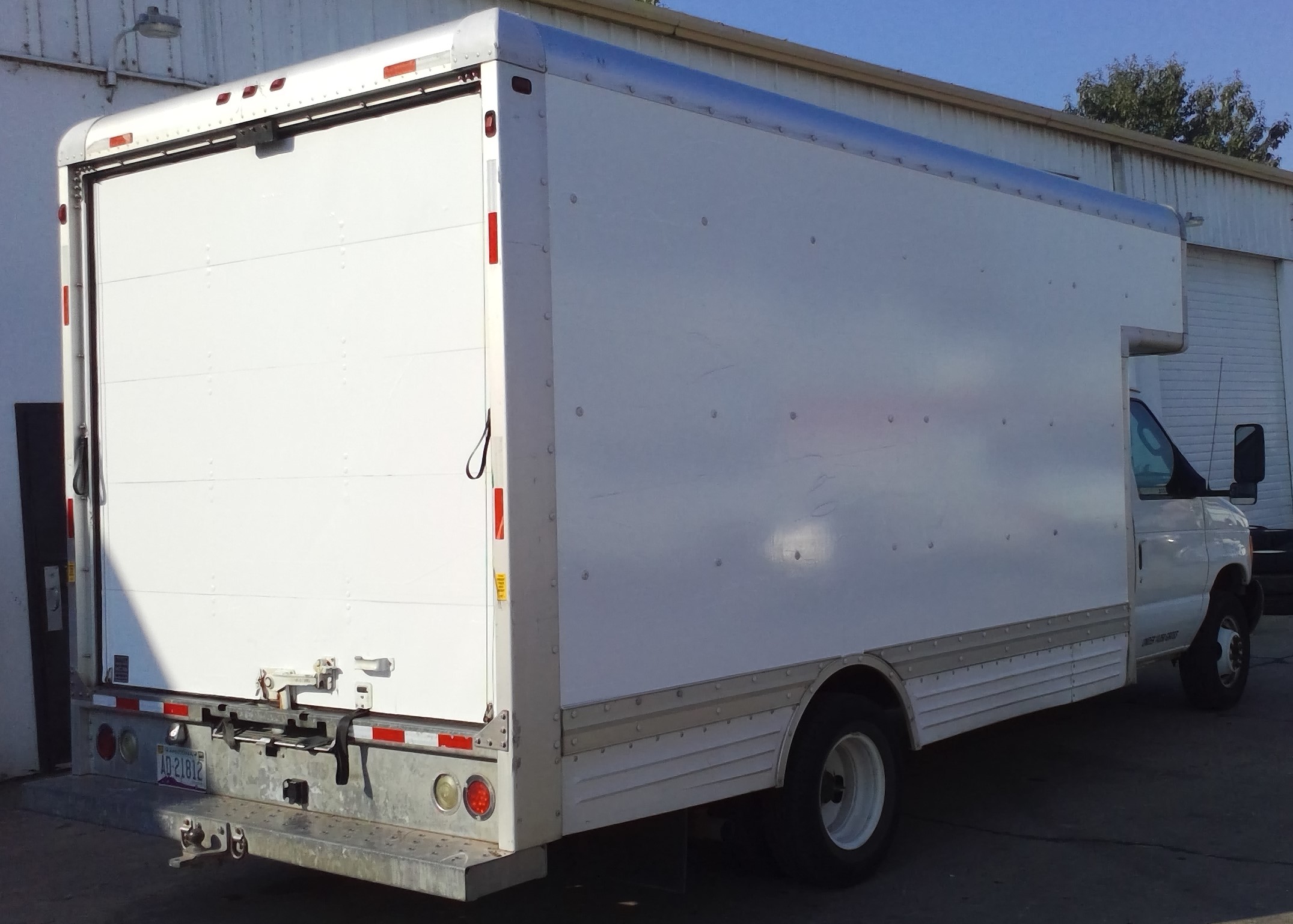 2007 17' Box Truck for Sale in Mountain Home, AR 72653 UHaul