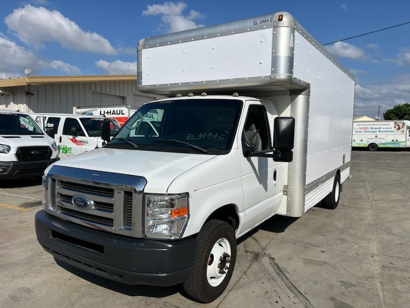 Used 2009 17 ' Box Truck for sale