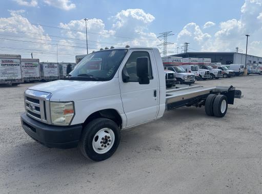 Used 2009 17 ' Cab and Chassis for sale