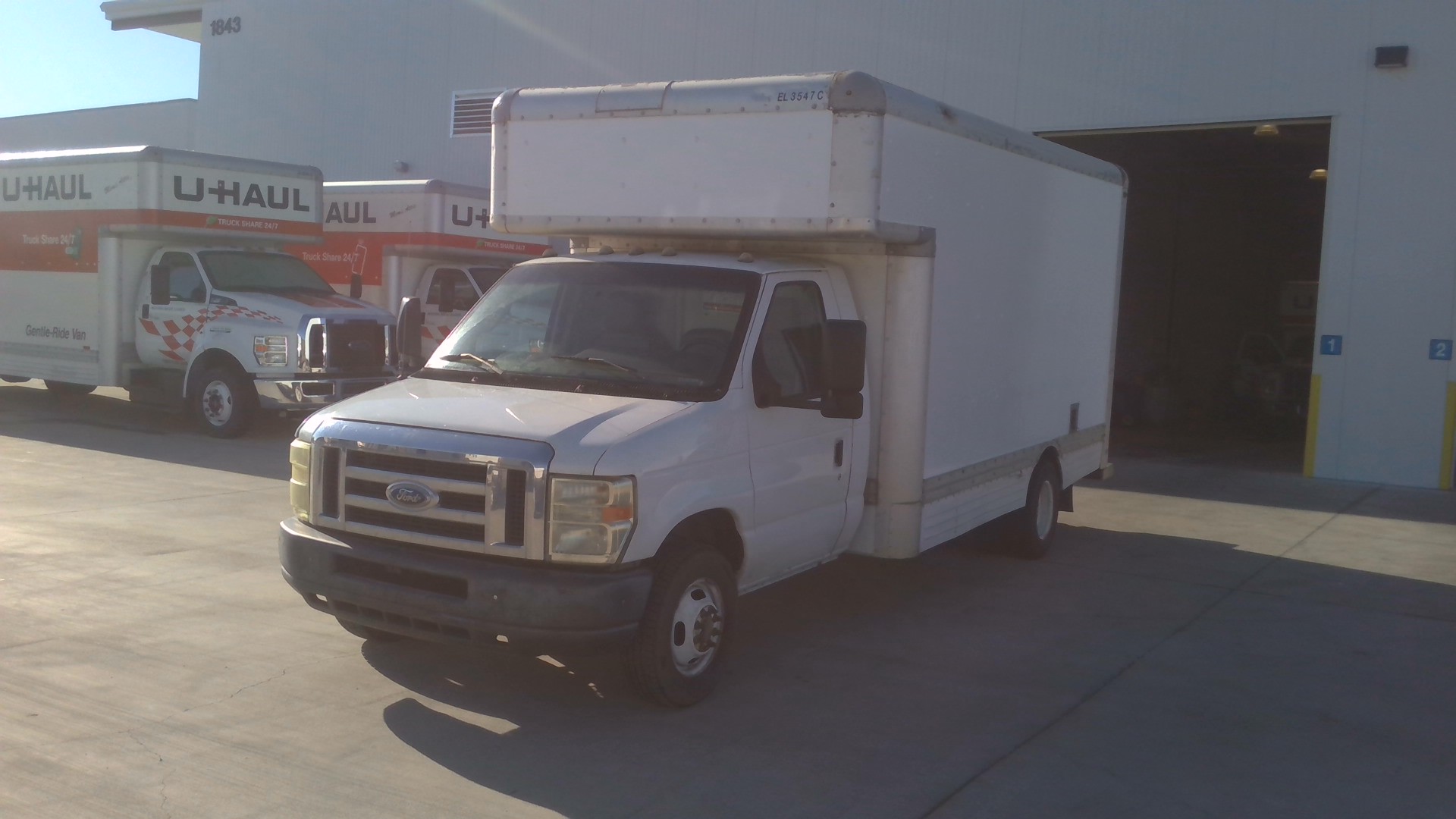 Used 2009 17 ' Box Truck for sale