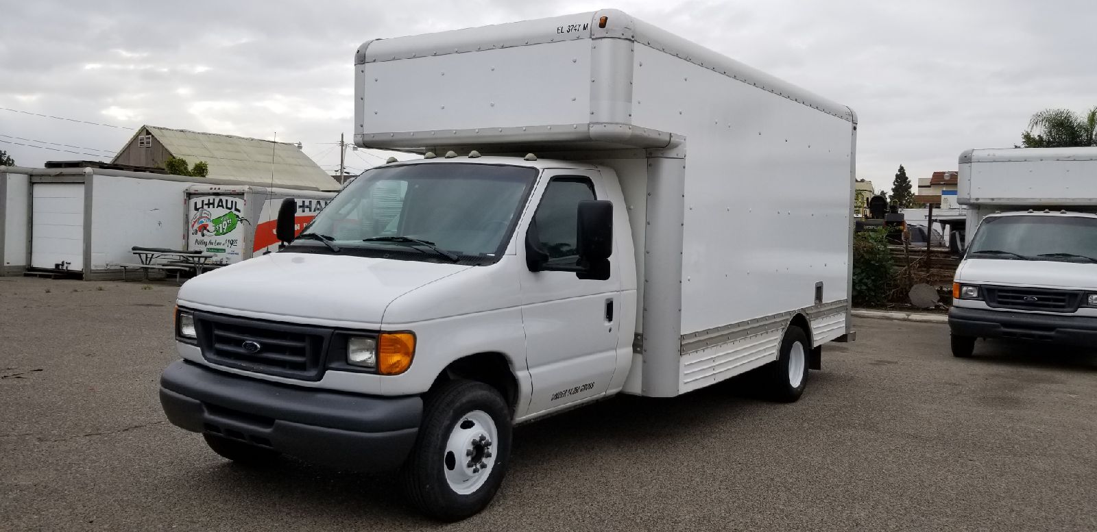 UHaul Box Trucks for Sale in City Of Industry, CA at UHaul Trk Sls E