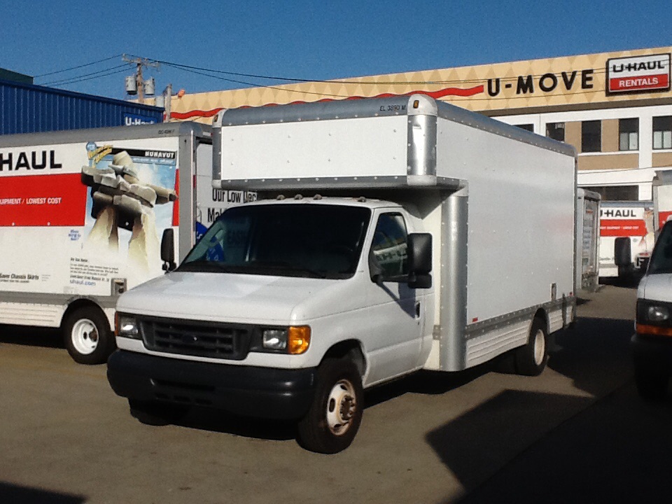 2007 17' Box Truck for Sale in Salisbury, MA 01952 UHaul Truck Sales