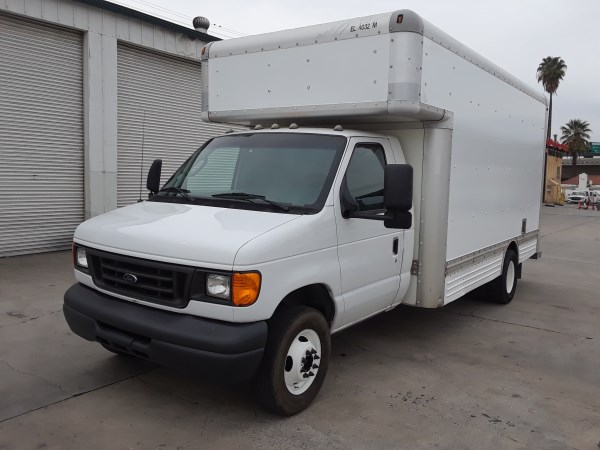 2007 17' Box Truck for Sale in Riverside, CA 92507 | U-Haul