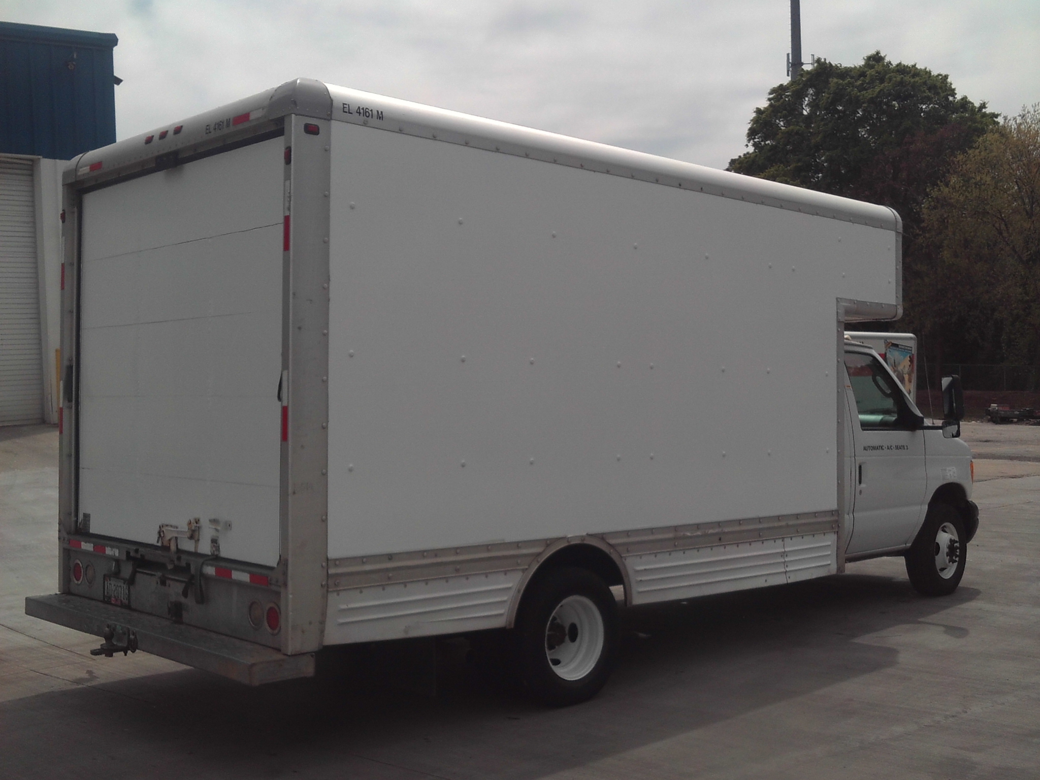 2007 17' Box Truck for Sale in Murfreesboro, TN 37129 UHaul