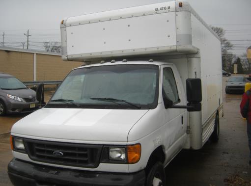 Used 2007 17 ' Box Truck for sale