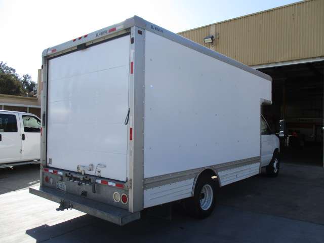 2007 17' Box Truck for Sale in Fremont, CA 94538 | U-Haul Truck Sales