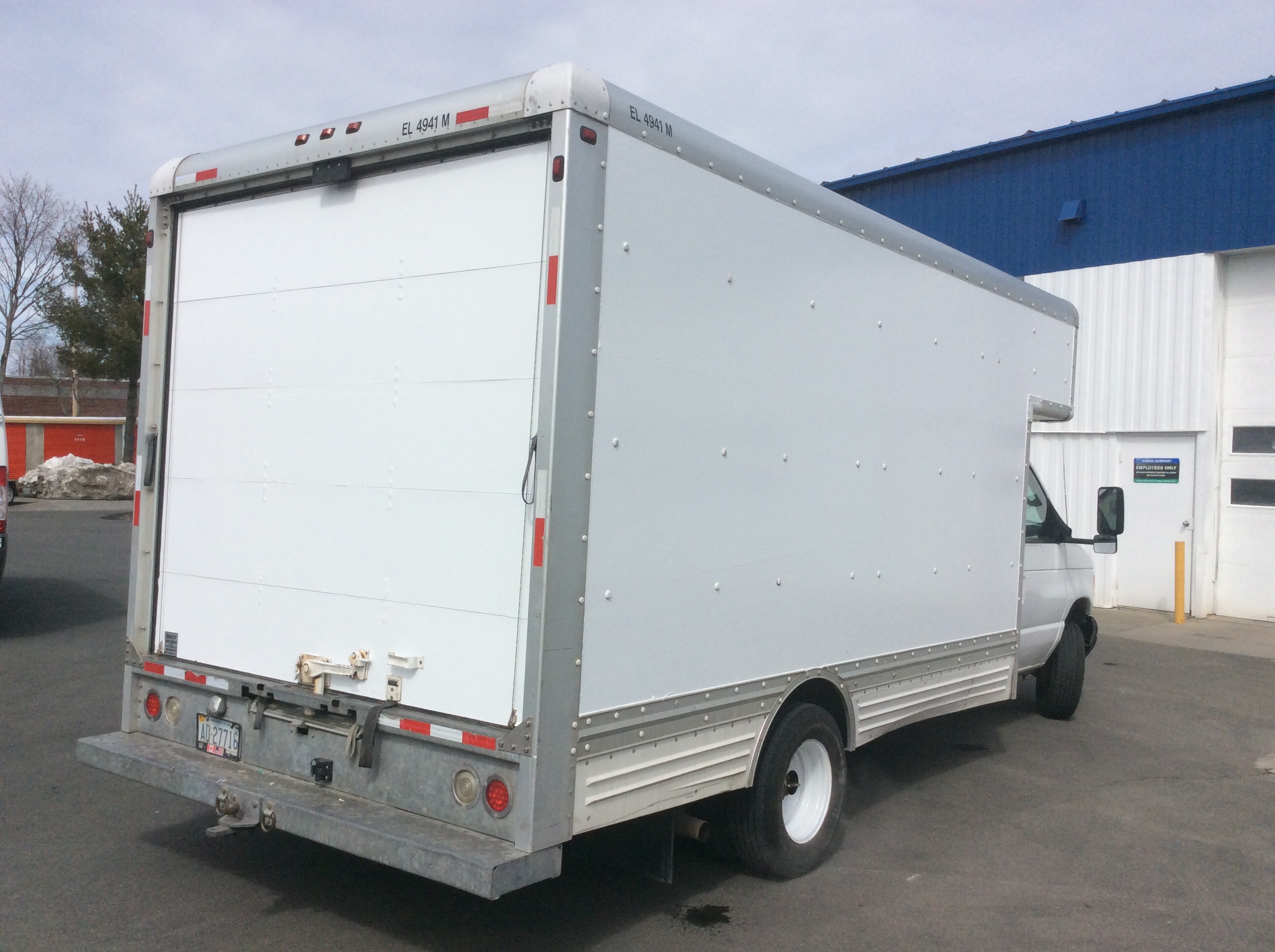 2007 17' Box Truck for Sale in Albany, NY 12202 | U-Haul