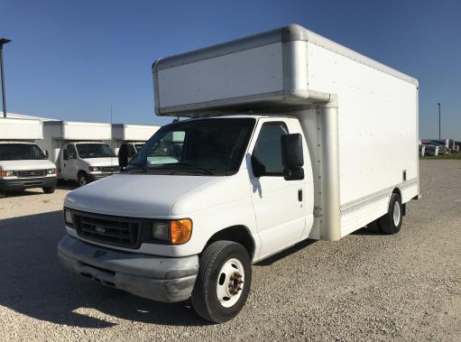 2007 17' Box Truck for Sale in Houston, TX 77066 | U-Haul