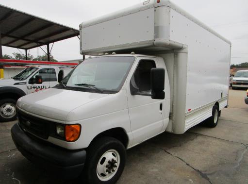 U Haul Box Trucks For Sale In Shreveport La At U Haul Moving Storage At Hollywood