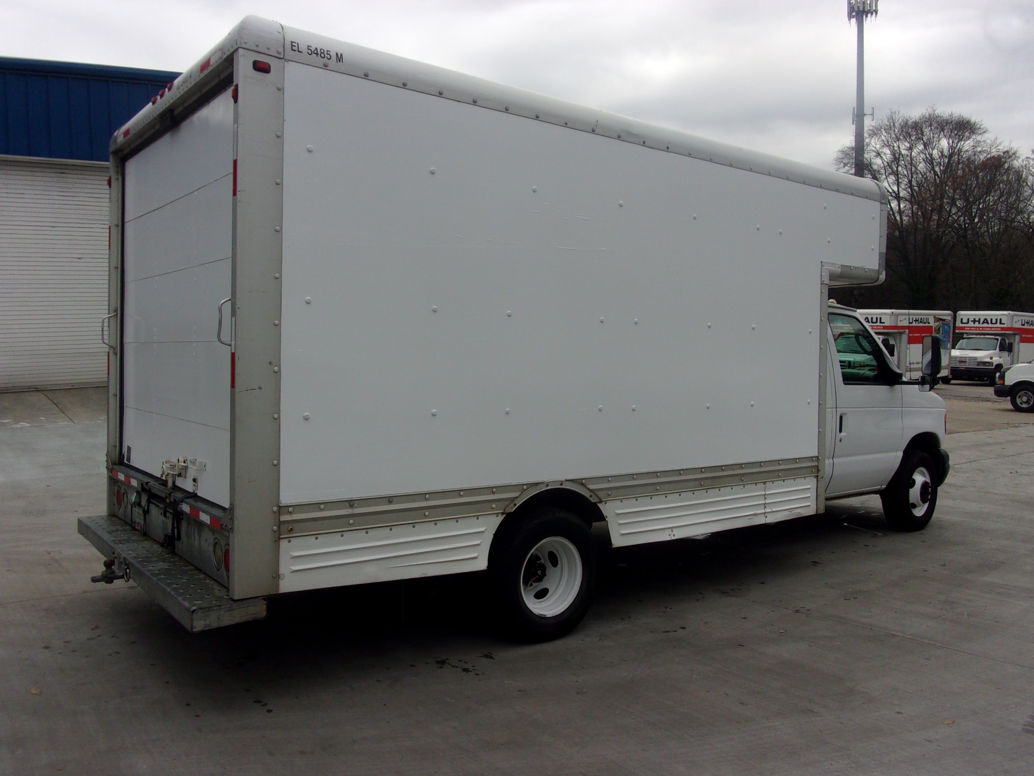 2007 17' Box Truck for Sale in Decatur, GA 30032 UHaul