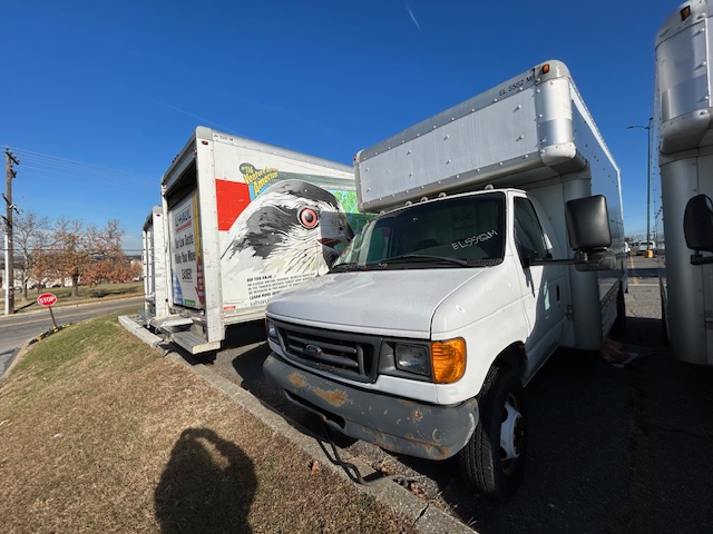 Used 2007 17 ' Box Truck for sale