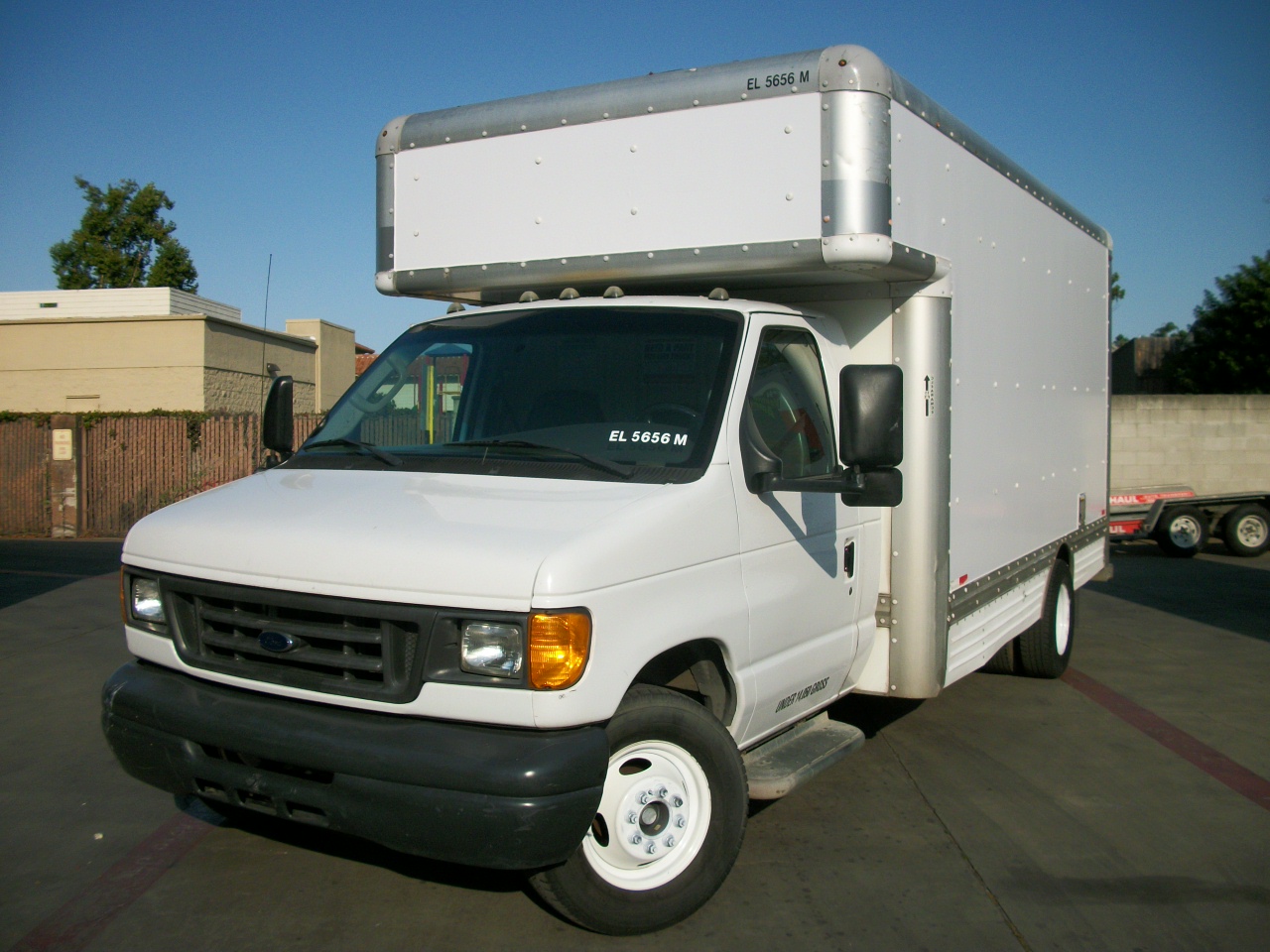 Used 2007 17 ' Box Truck for sale