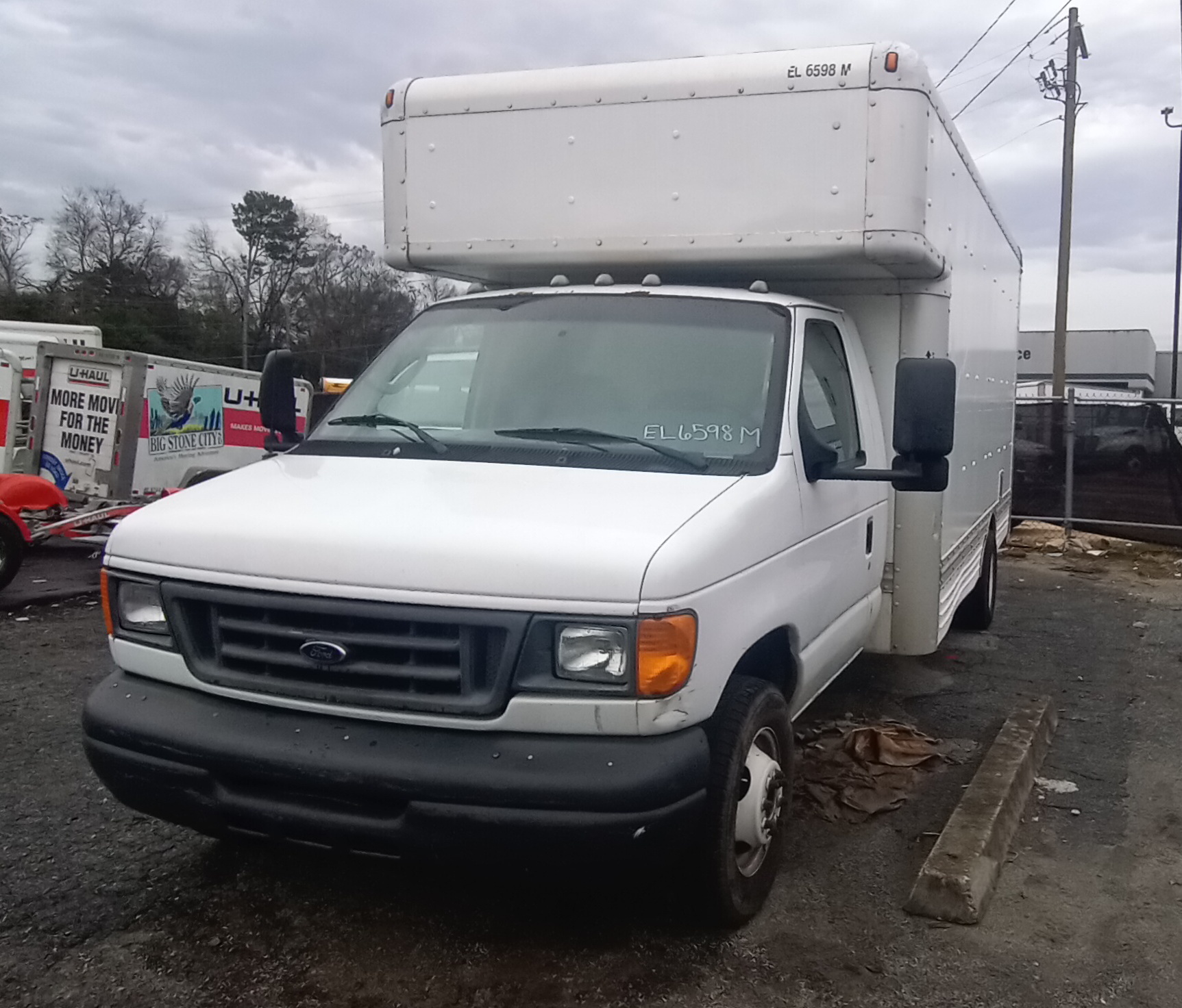 Used 2007 17 ' Box Truck for sale