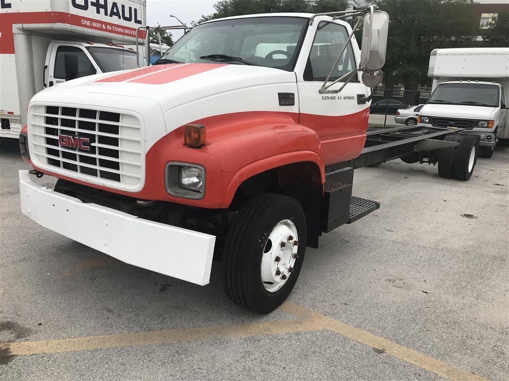 2000 GMC 5500 Cab and Chassis for Sale in Orange City, FL 32763 U