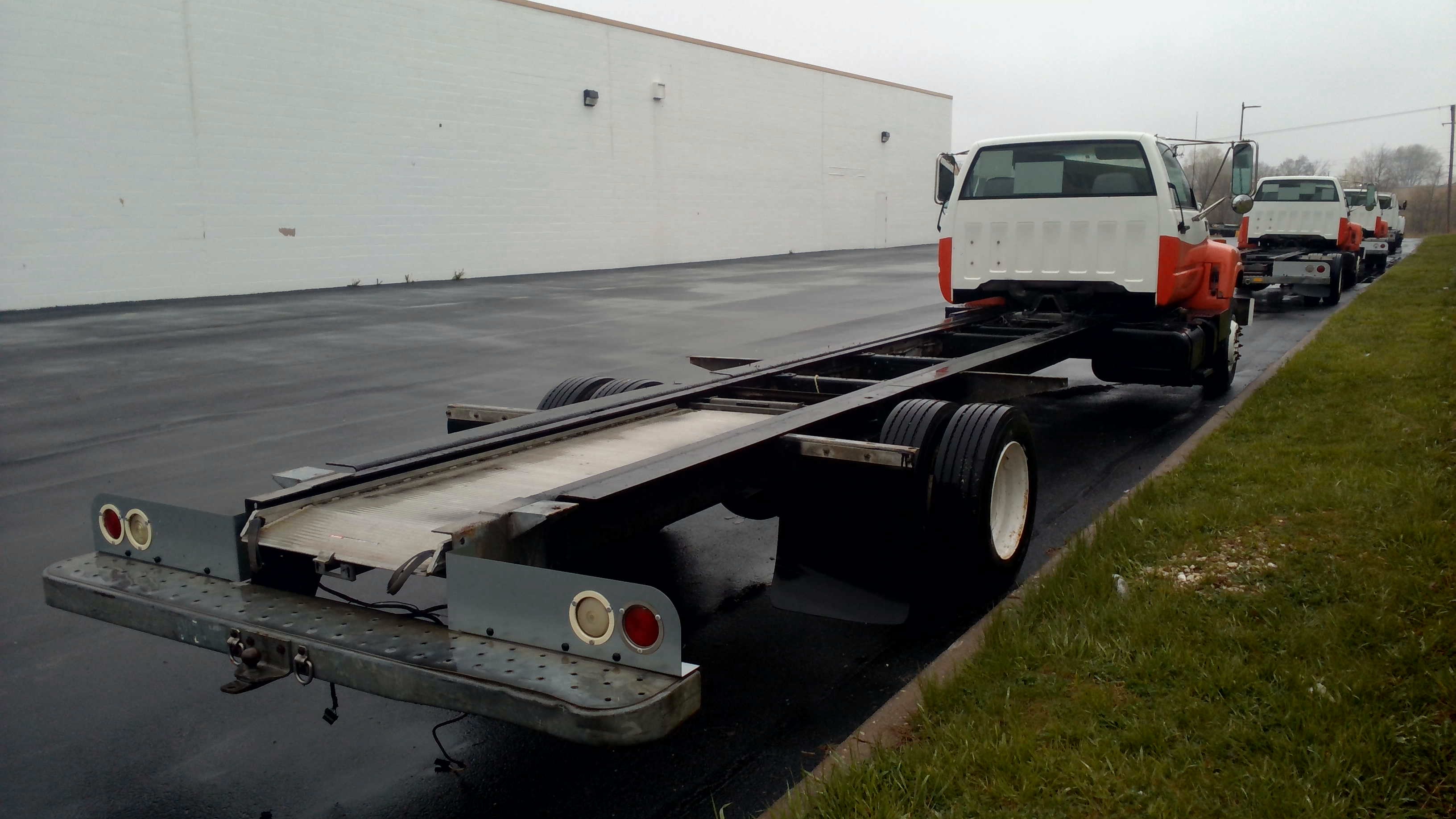 2000 26' Cab and Chassis for Sale in Davenport, IA 52806 UHaul