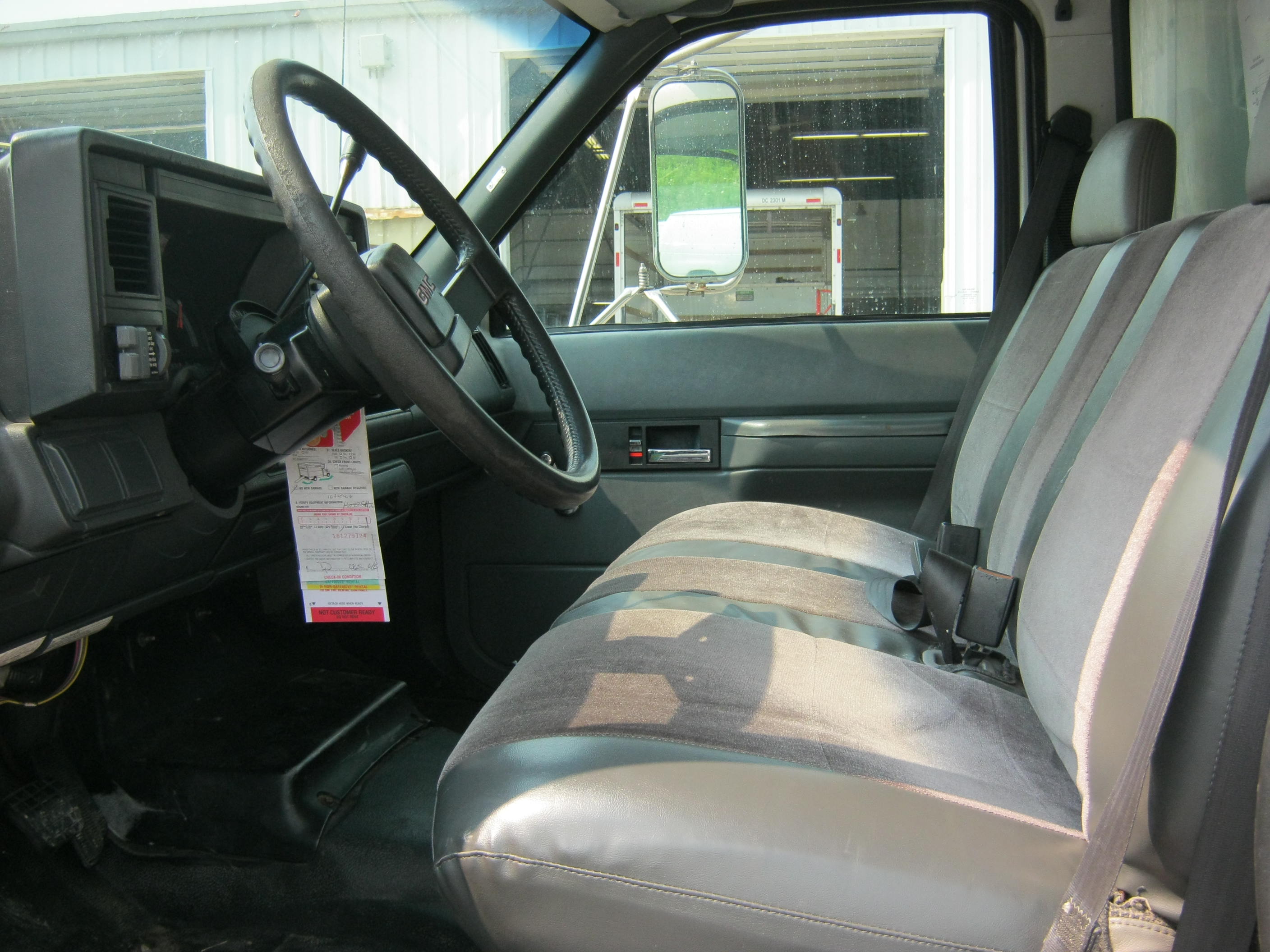 2000 26' Cab and Chassis for Sale in Davenport, IA 52806 UHaul