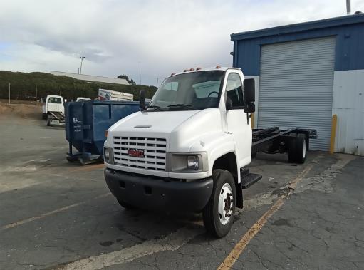 Used 2008 26 ' Cab and Chassis for sale
