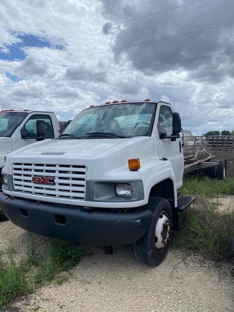 Used 2007 26 ' Cab and Chassis for sale