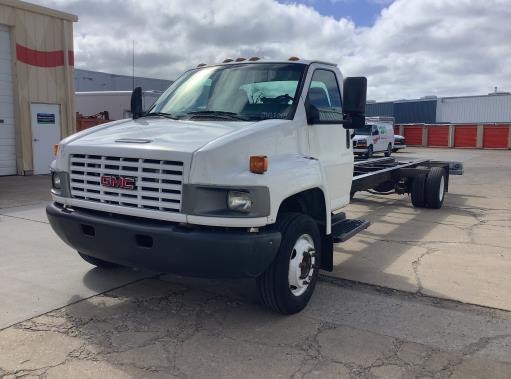 Used 2008 26 ' Cab and Chassis for sale