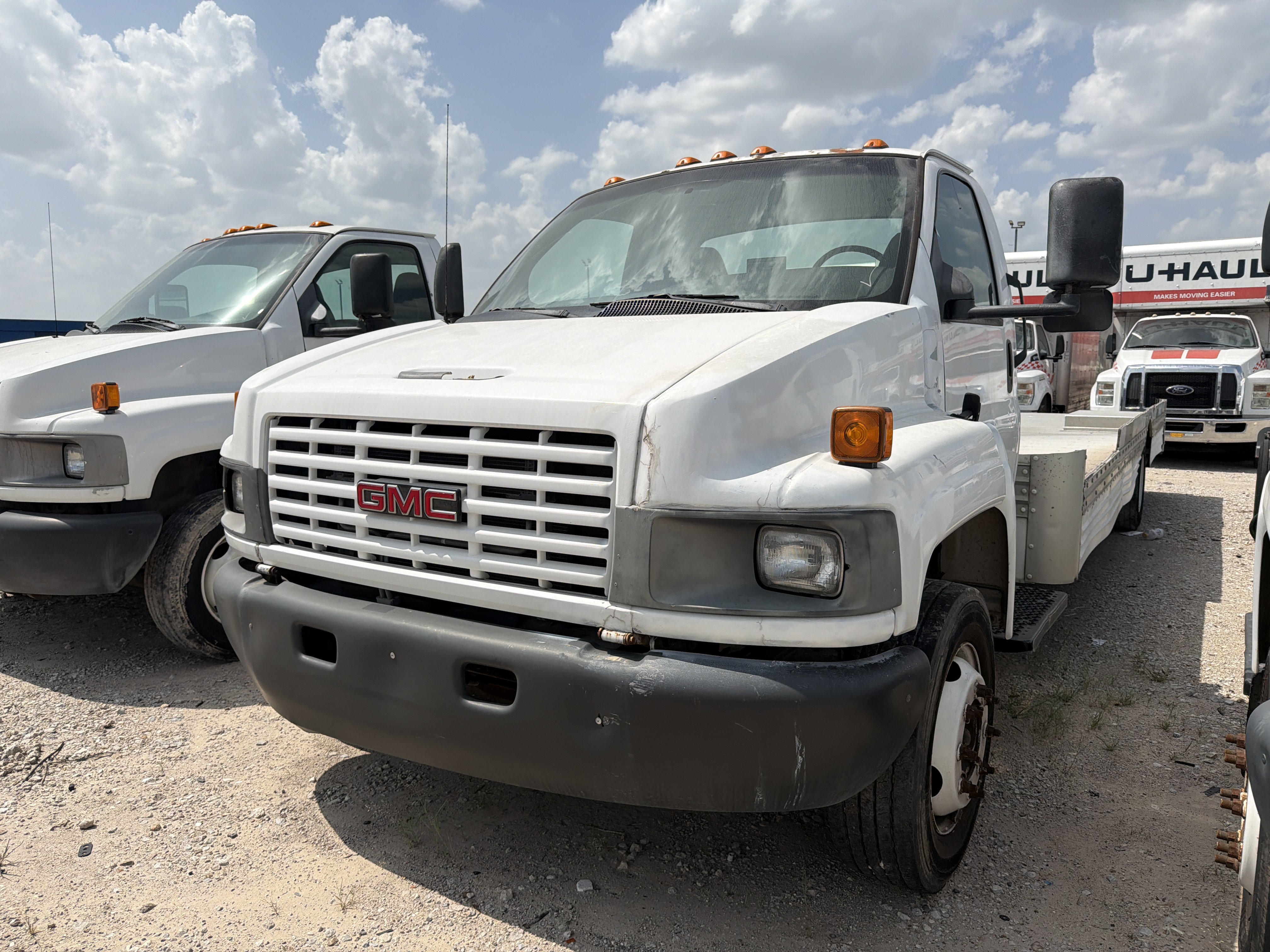 Used 2006 26 ' Cab and Chassis for sale