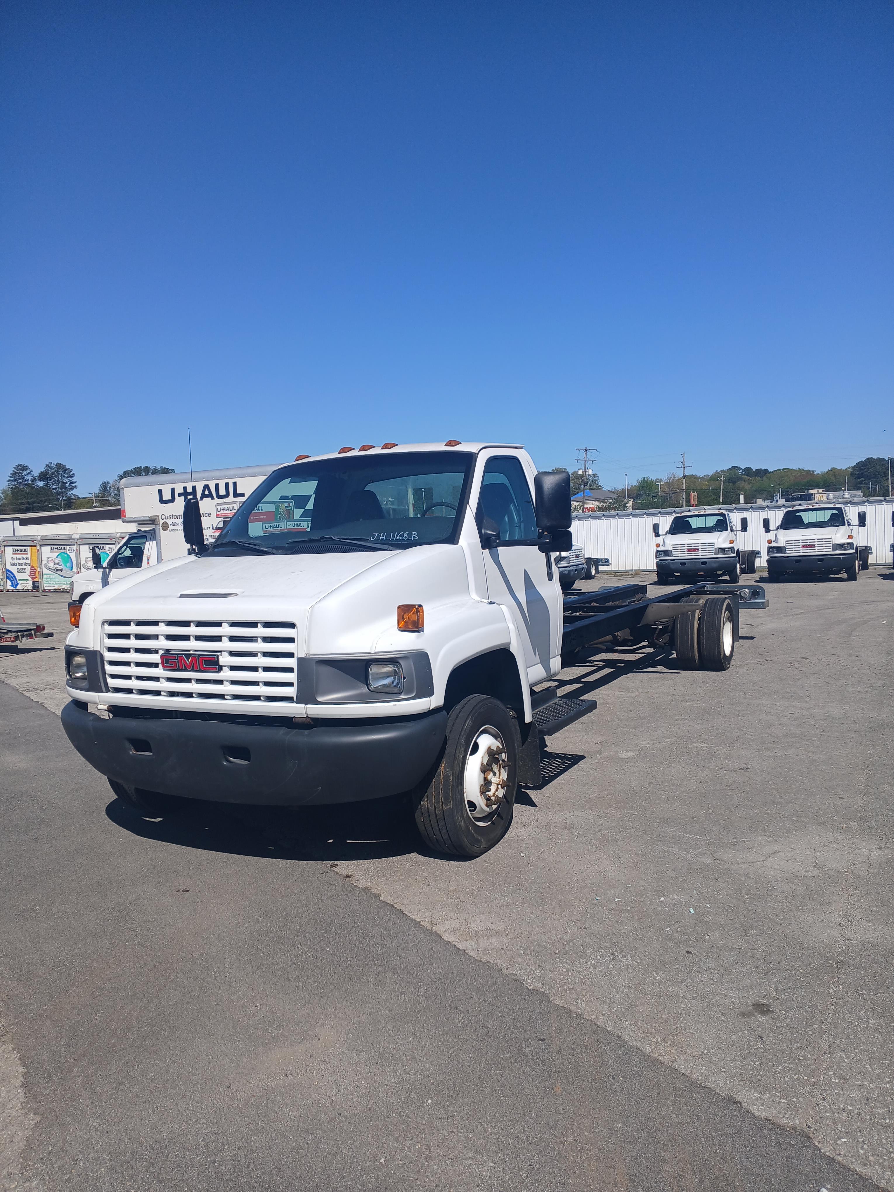 Used 2008 26 ' Cab and Chassis for sale