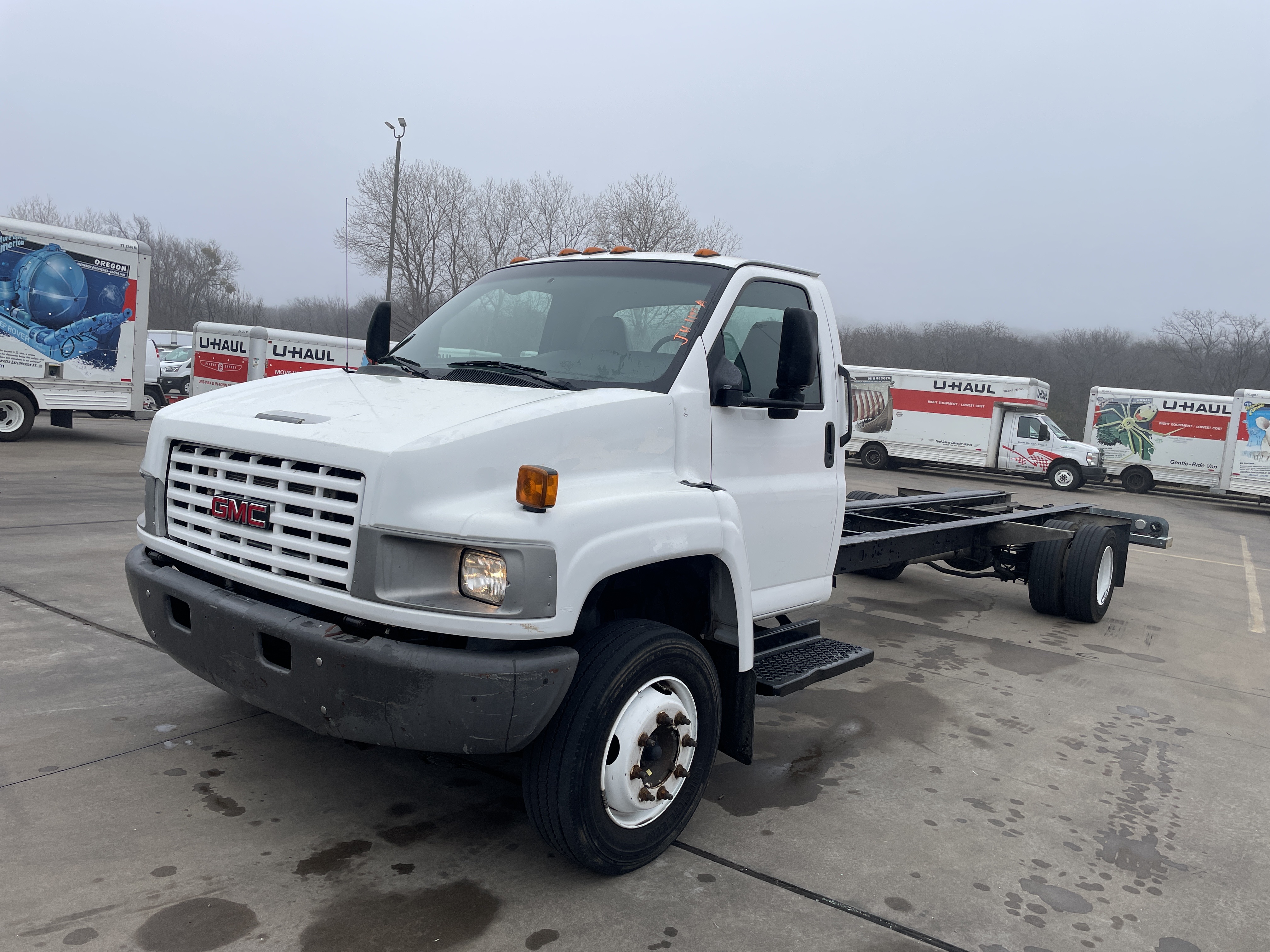 Used 2007 26 ' Cab and Chassis for sale