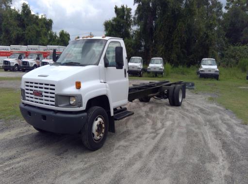 Used 2006 26 ' Cab and Chassis for sale