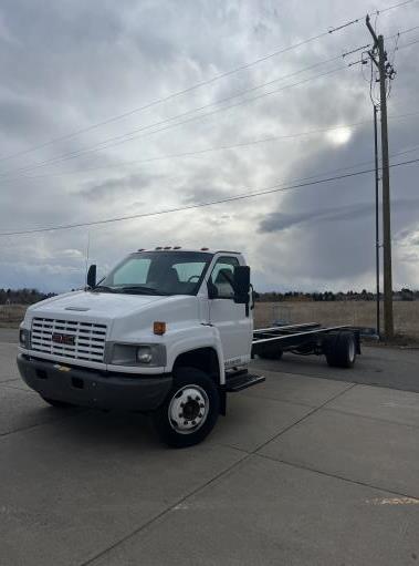 Used 2008 26 ' Cab and Chassis for sale