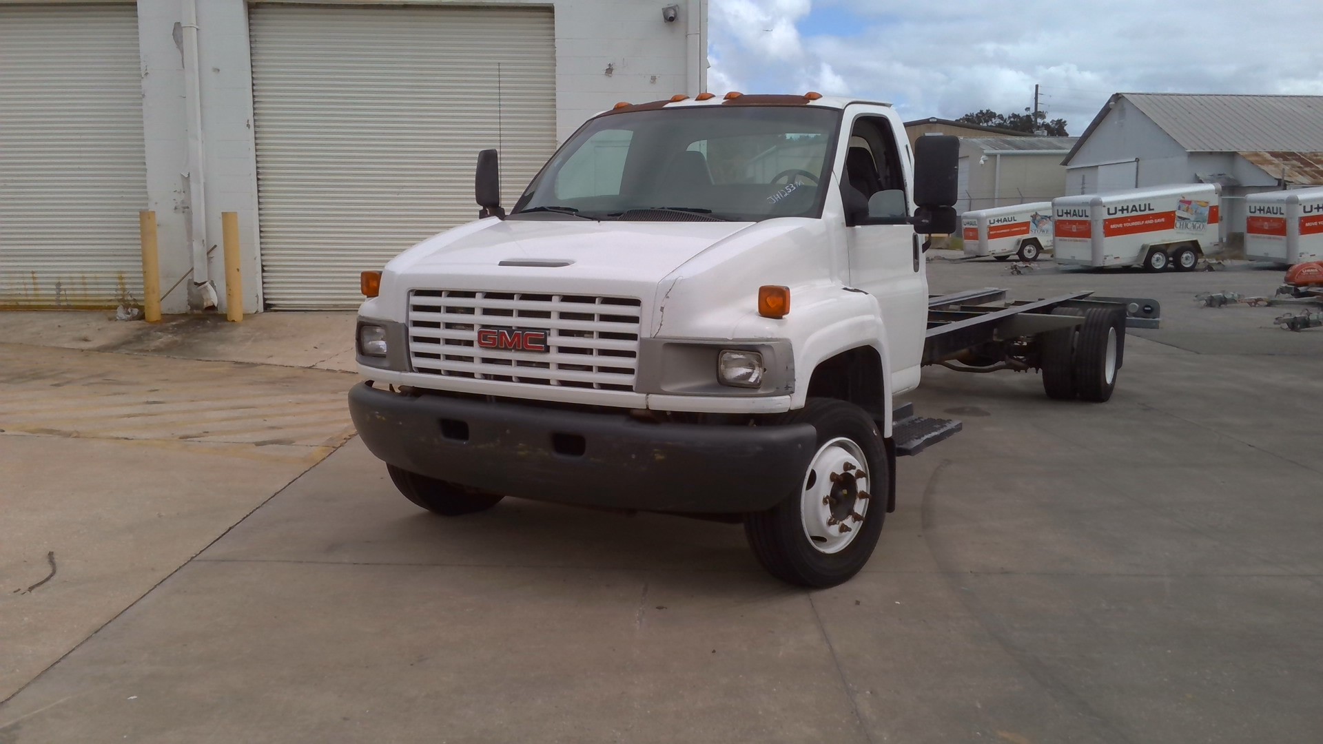 Used 2006 26 ' Cab and Chassis for sale