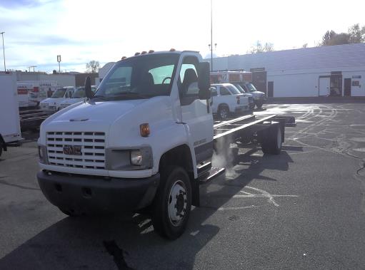 Used 2006 26 ' Cab and Chassis for sale