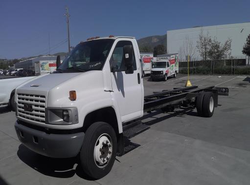 Cabina y chasis 2006 de 26 ft usados para la venta