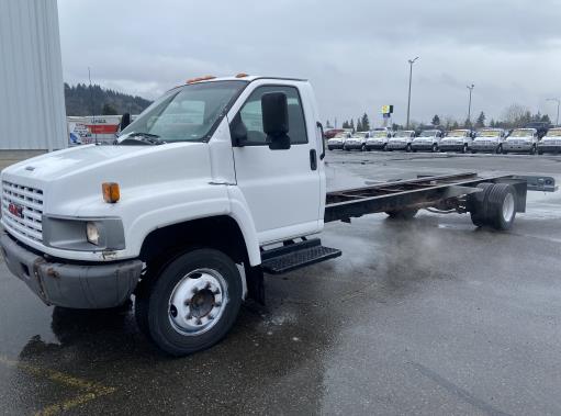 Used 2008 26 ' Cab and Chassis for sale