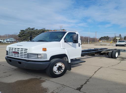 Used 2007 26 ' Cab and Chassis for sale