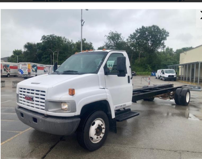 Used 2008 26 ' Cab and Chassis for sale