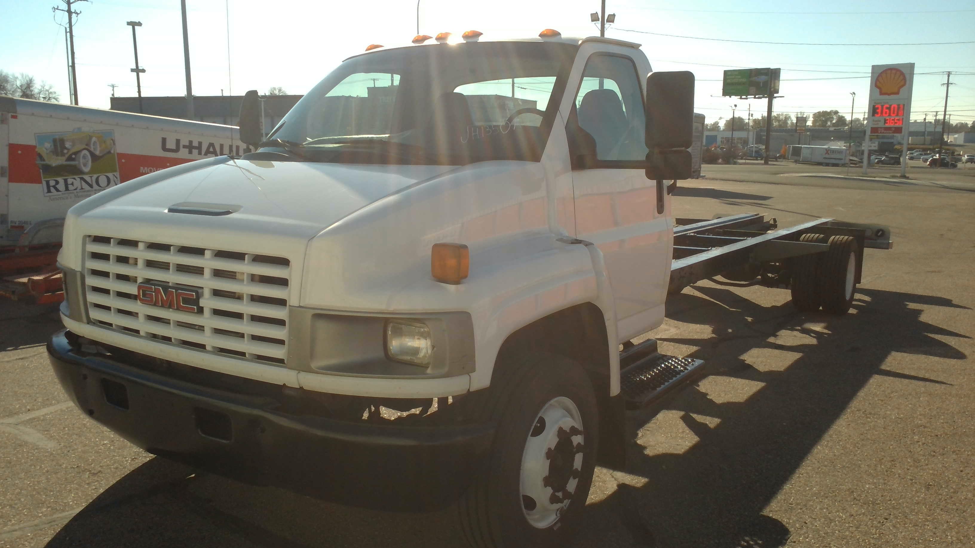 Used 2007 26 ' Cab and Chassis for sale