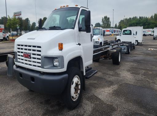 Used 2007 26 ' Cab and Chassis for sale