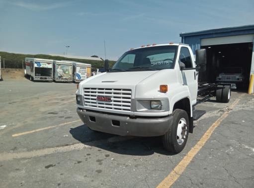 Used 2008 26 ' Cab and Chassis for sale