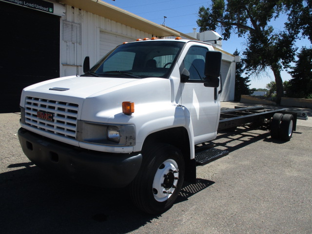 Used 2008 26 ' Cab and Chassis for sale