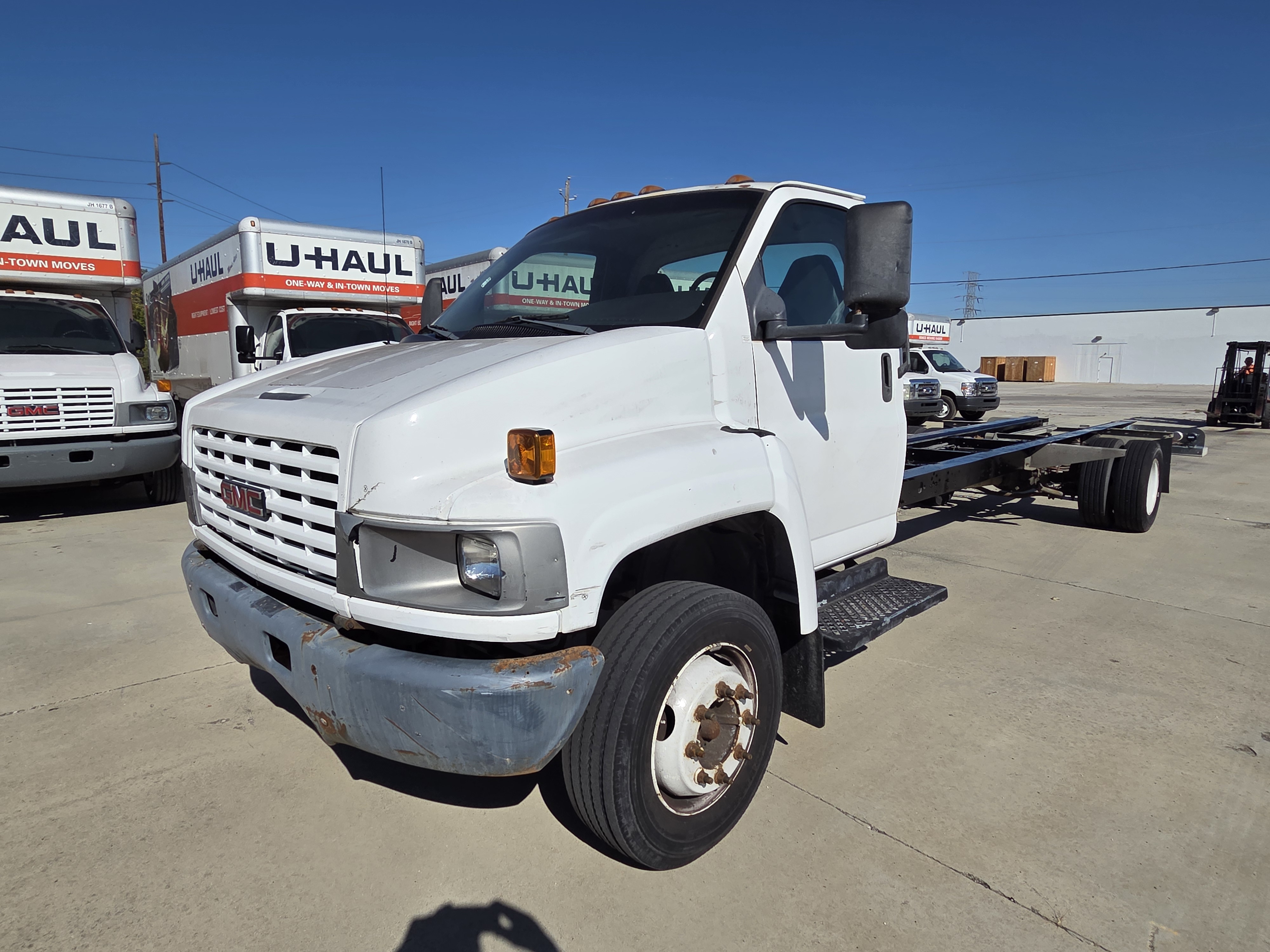 Used 2006 26 ' Cab and Chassis for sale